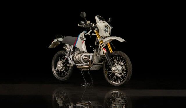 1981BMWR80 G/S by Johnston MotoAlpine White with Marlboro/Motorsport Graphics