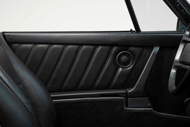 1987 Porsche 911 2D Cabriolet — photo 2