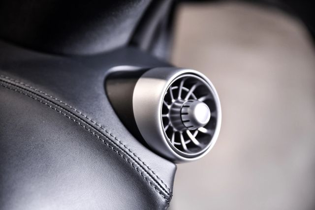 2013 McLaren 12C Base - Photo 103