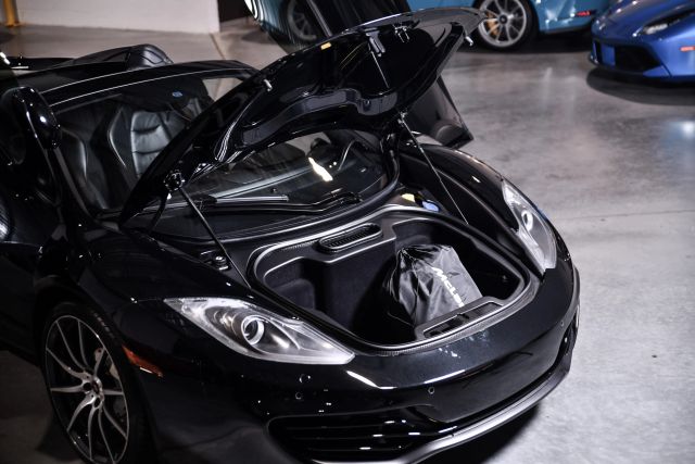 2013 McLaren 12C Base - Photo 116