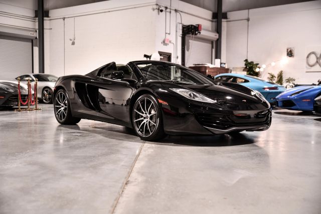 2013 McLaren 12C Base - Photo 12