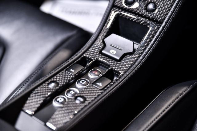 2013 McLaren 12C Base - Photo 25