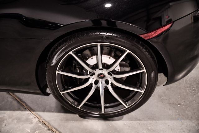 2013 McLaren 12C Base - Photo 68
