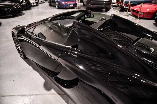 2013 McLaren 12C Base - Photo 66