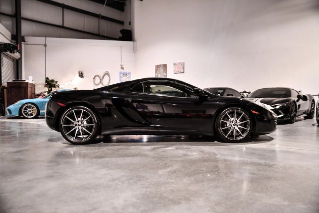 2013 McLaren 12C Base - Photo 19