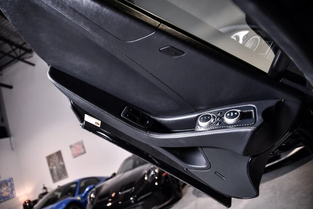 2013 McLaren 12C Base - Photo 36