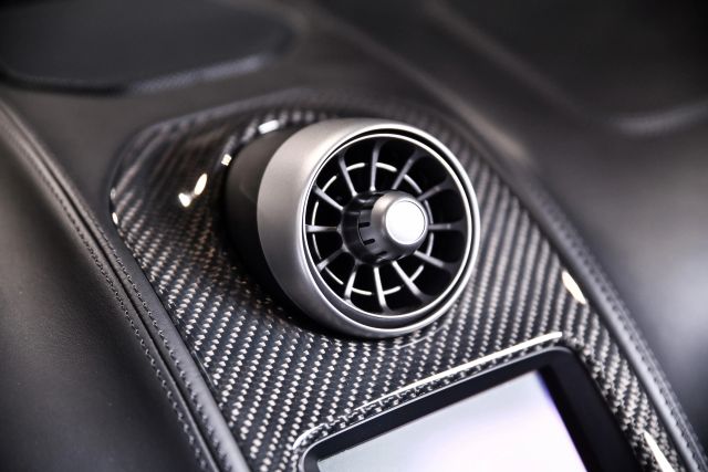 2013 McLaren 12C Base - Photo 102