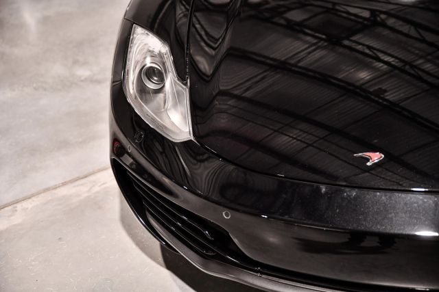 2013 McLaren 12C Base - Photo 52