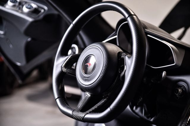 2013 McLaren 12C Base - Photo 109