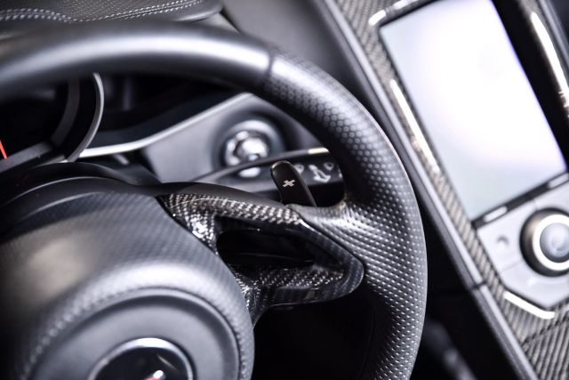 2013 McLaren 12C Base - Photo 98