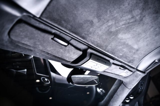 2013 McLaren 12C Base - Photo 22