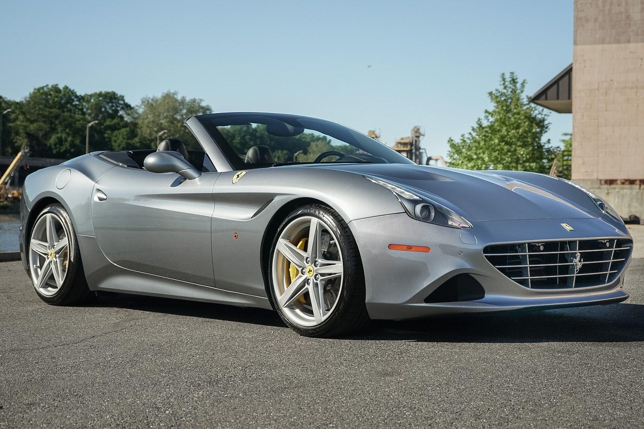 2017 Ferrari California -'s photo
