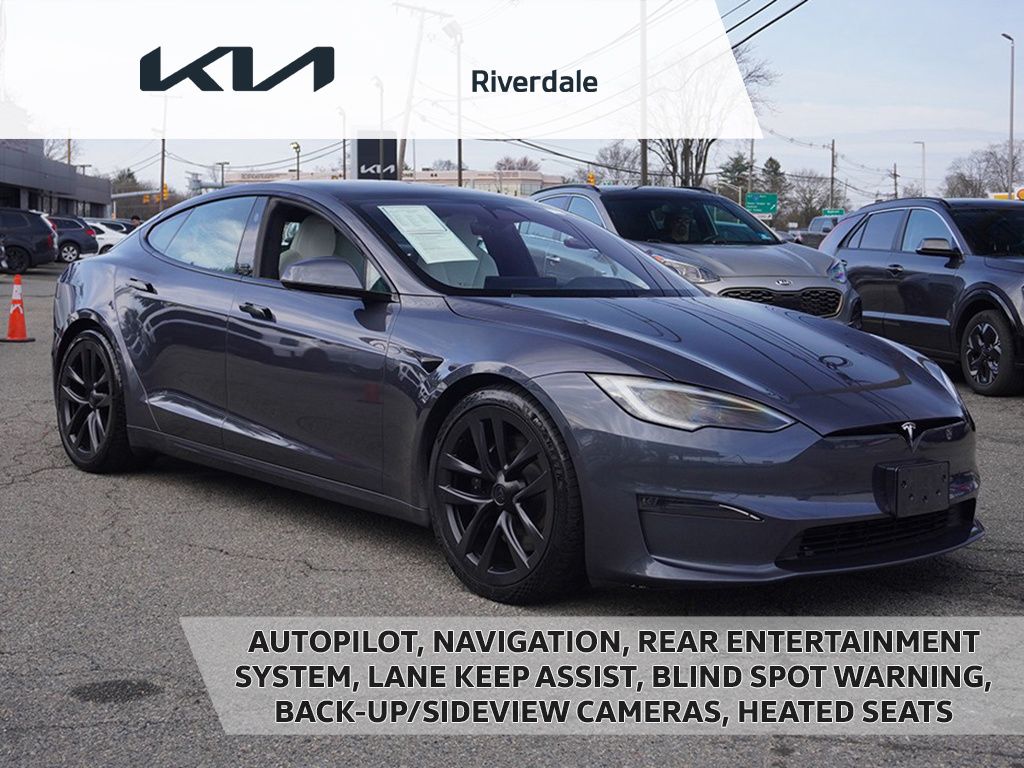 2023 Tesla Model S in Stealth Gray