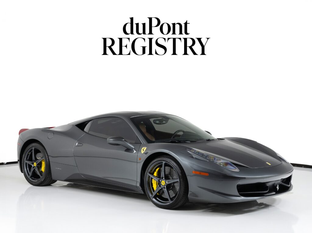 2012-Ferrari-458 Italia-