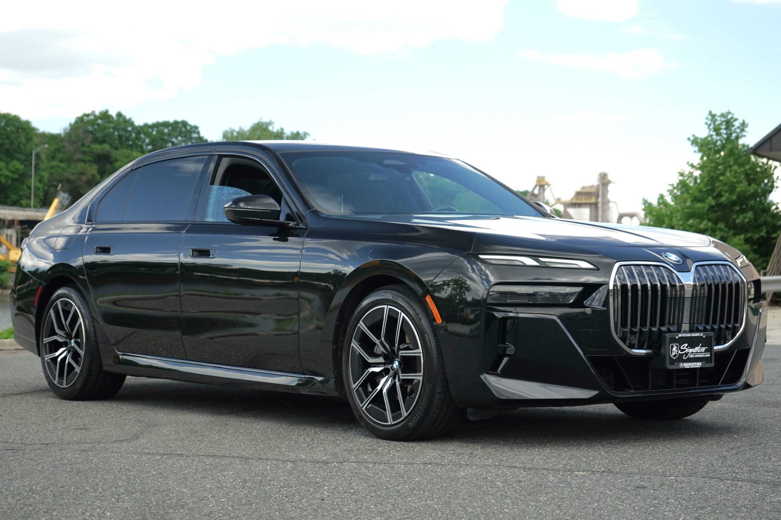 2025 BMW 7 Series — photo 1