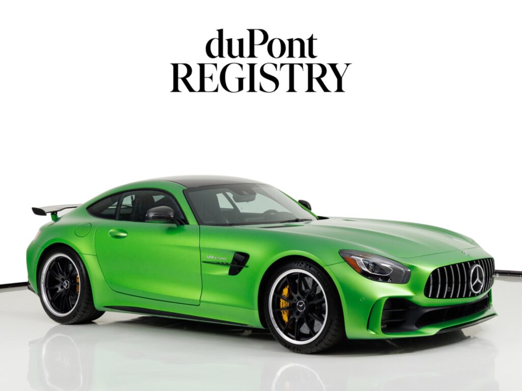 2018-Mercedes-Benz-AMG GT-R