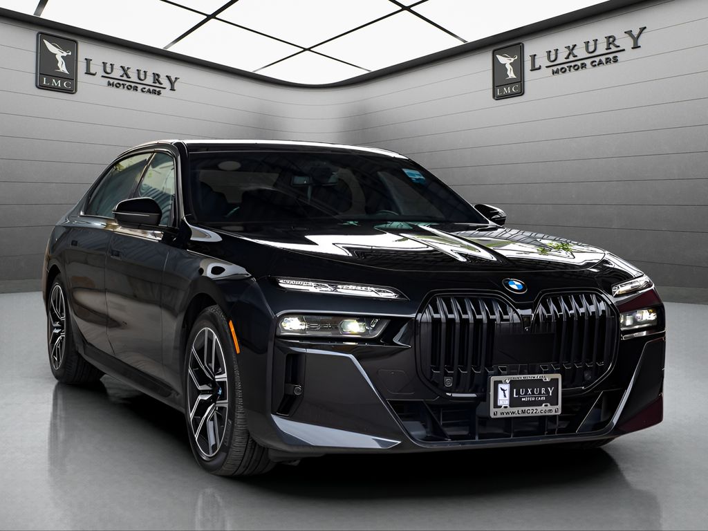 2023 BMW 7 Series in Black Sapphire Metallic
