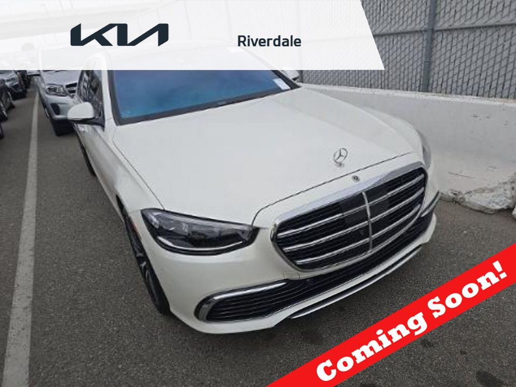 2021 Mercedes-Benz S-Class in designo Diamond White