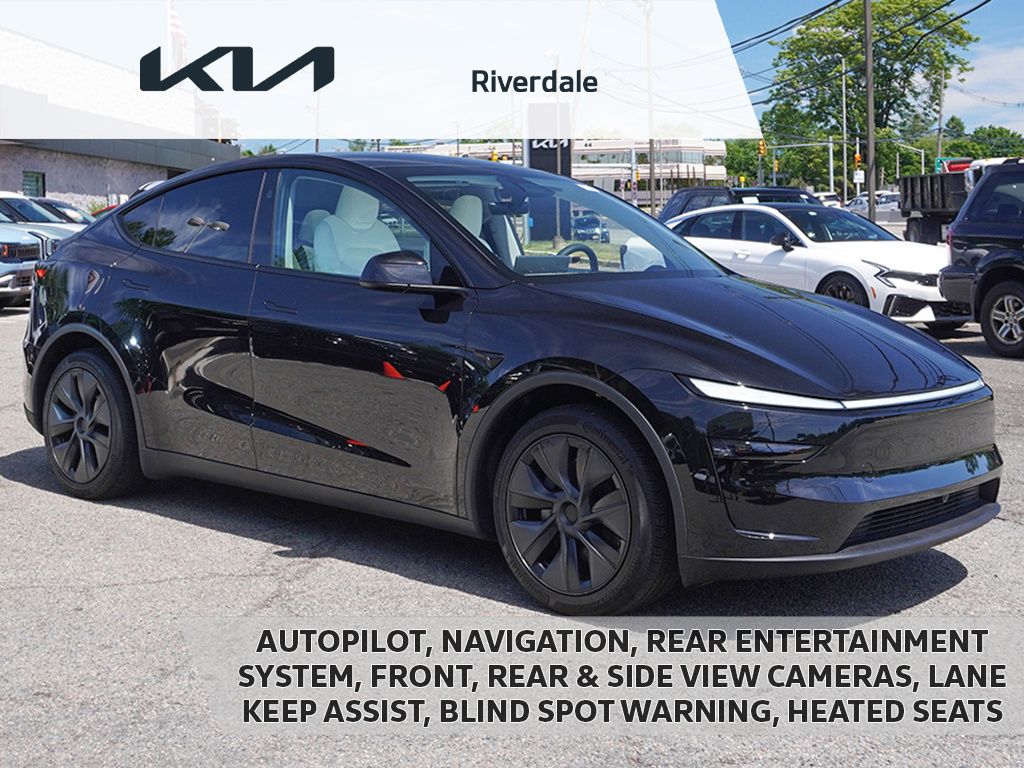 2026 Tesla Model Y in Diamond Black