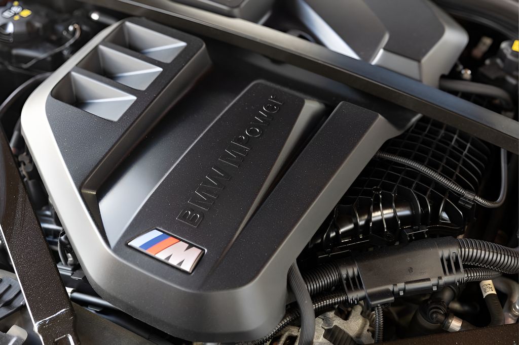 2023 BMW M2 Base — photo 2