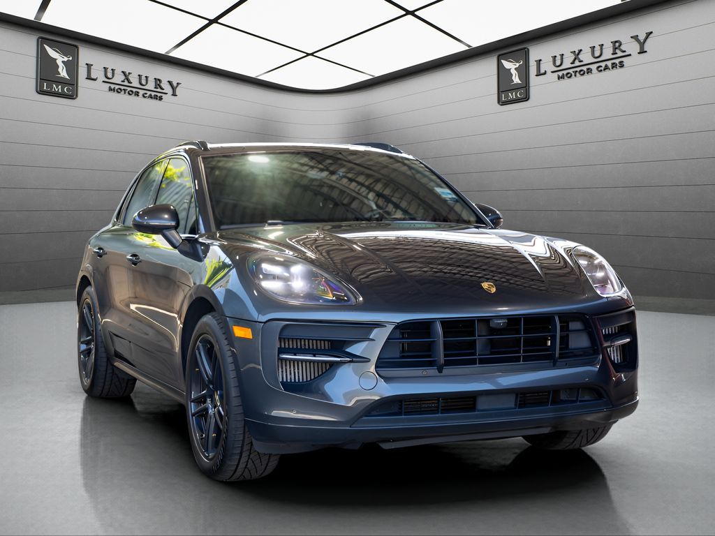 2021 Porsche Macan in Gray