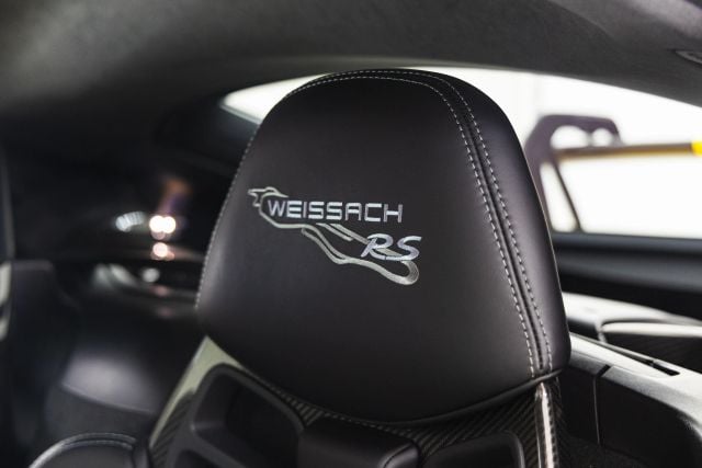 2025 Porsche 718 GT4 RS - Photo 44