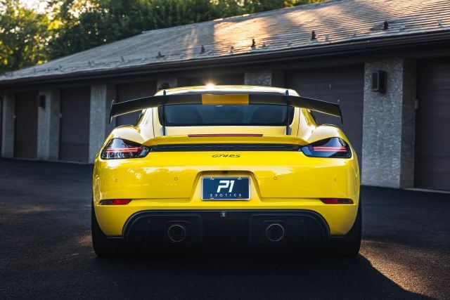 2025 Porsche 718 GT4 RS - Photo 73