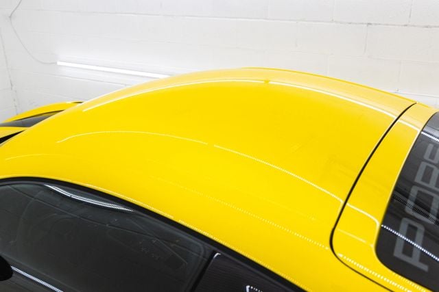 2025 Porsche 718 GT4 RS - Photo 45