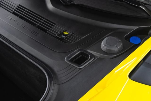 2025 Porsche 718 GT4 RS - Photo 107