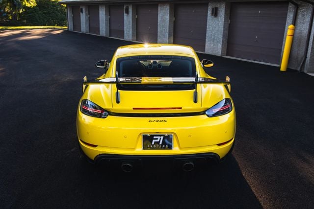 2025 Porsche 718 GT4 RS - Photo 95