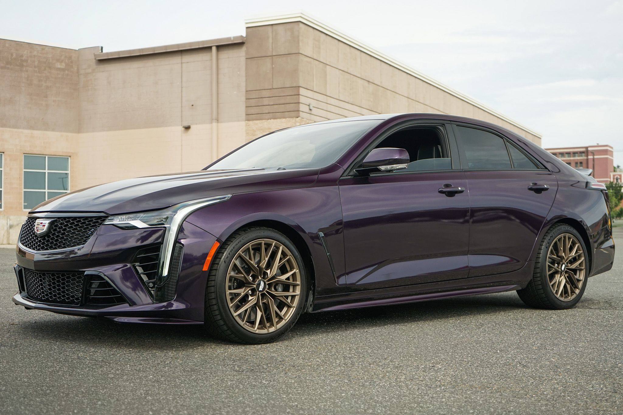2025 Cadillac CT4 V-Series Blackwing - Photo 3