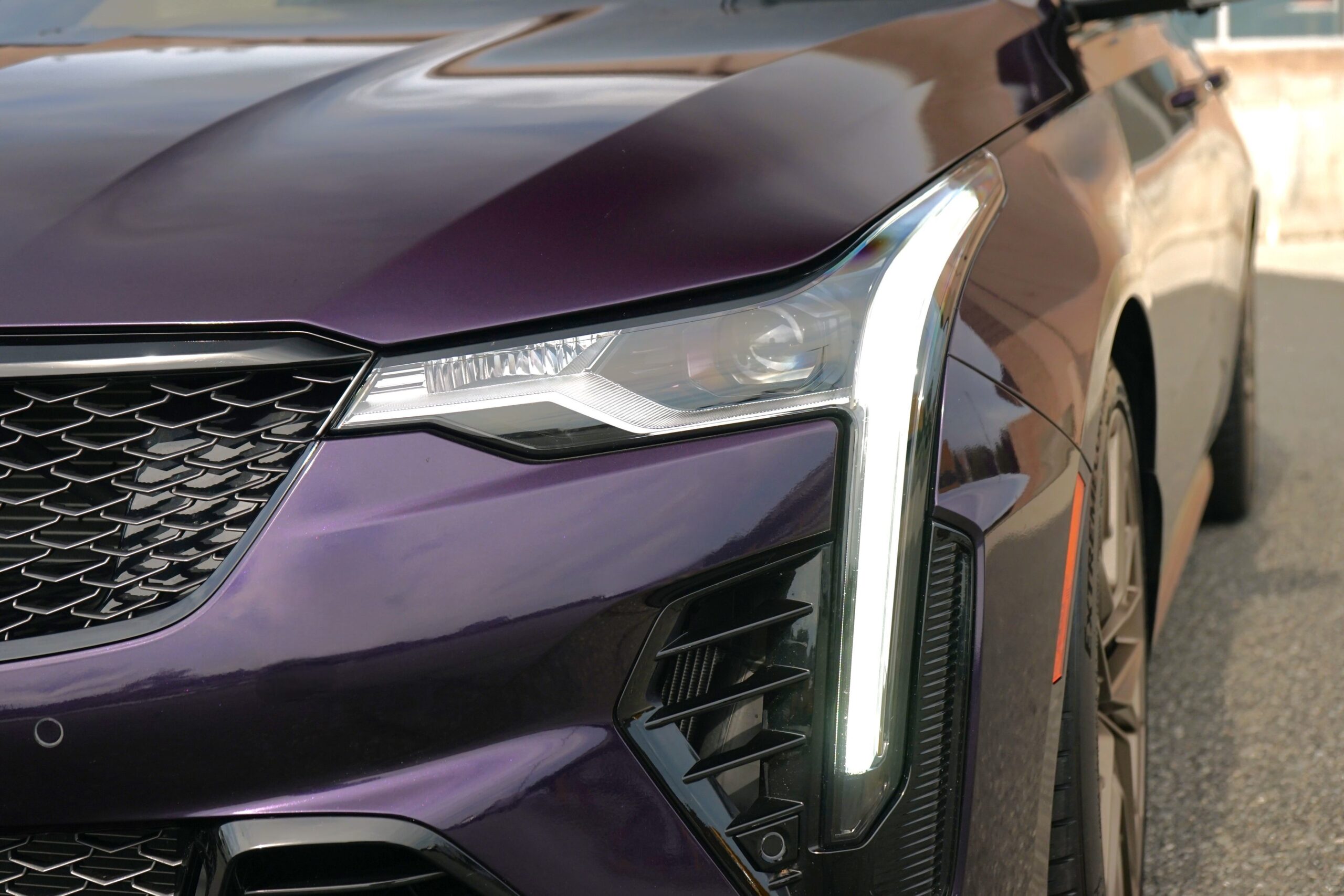 2025 Cadillac CT4 V-Series Blackwing - Photo 9