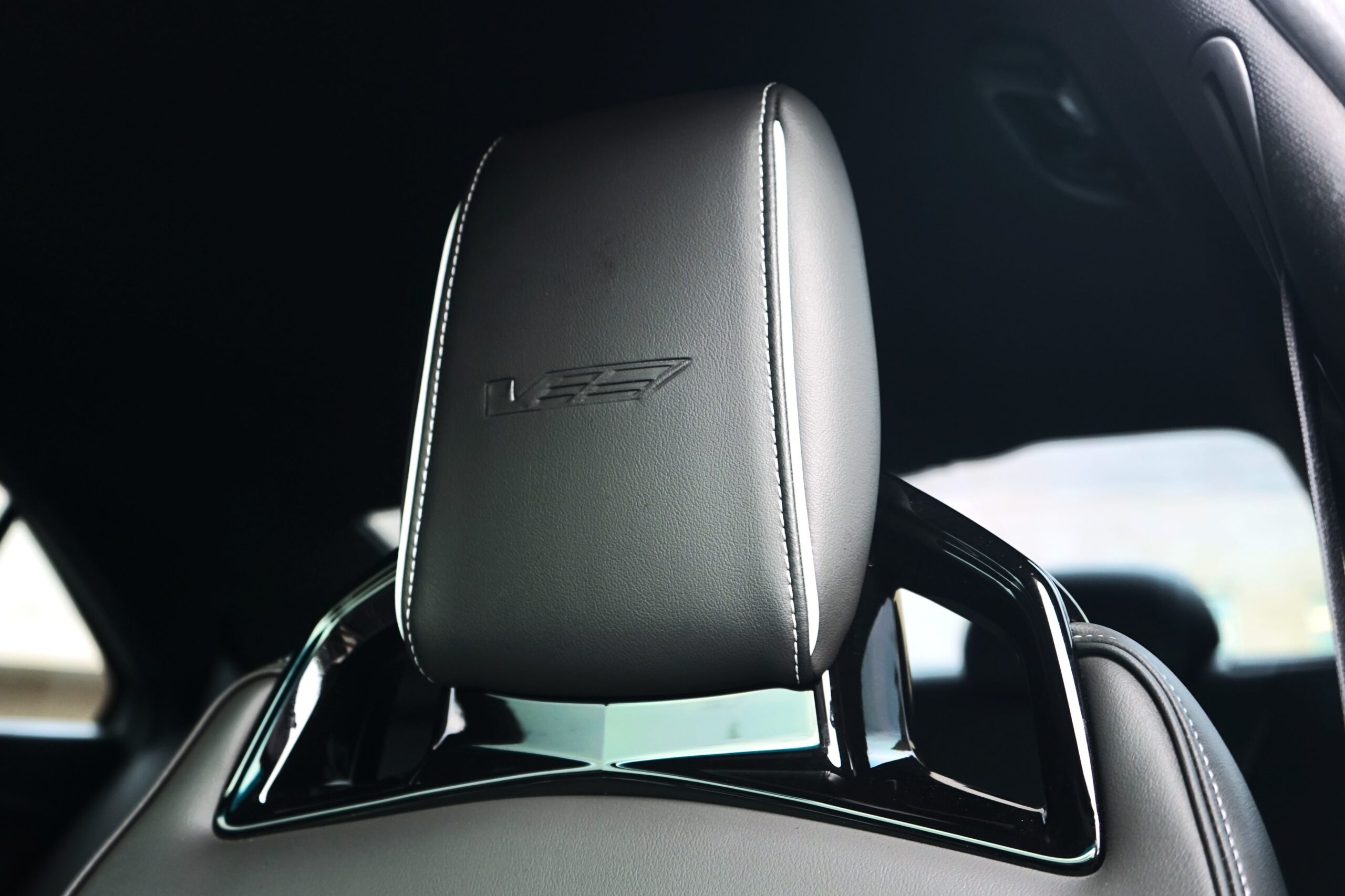 2025 Cadillac CT4 V-Series Blackwing - Photo 19