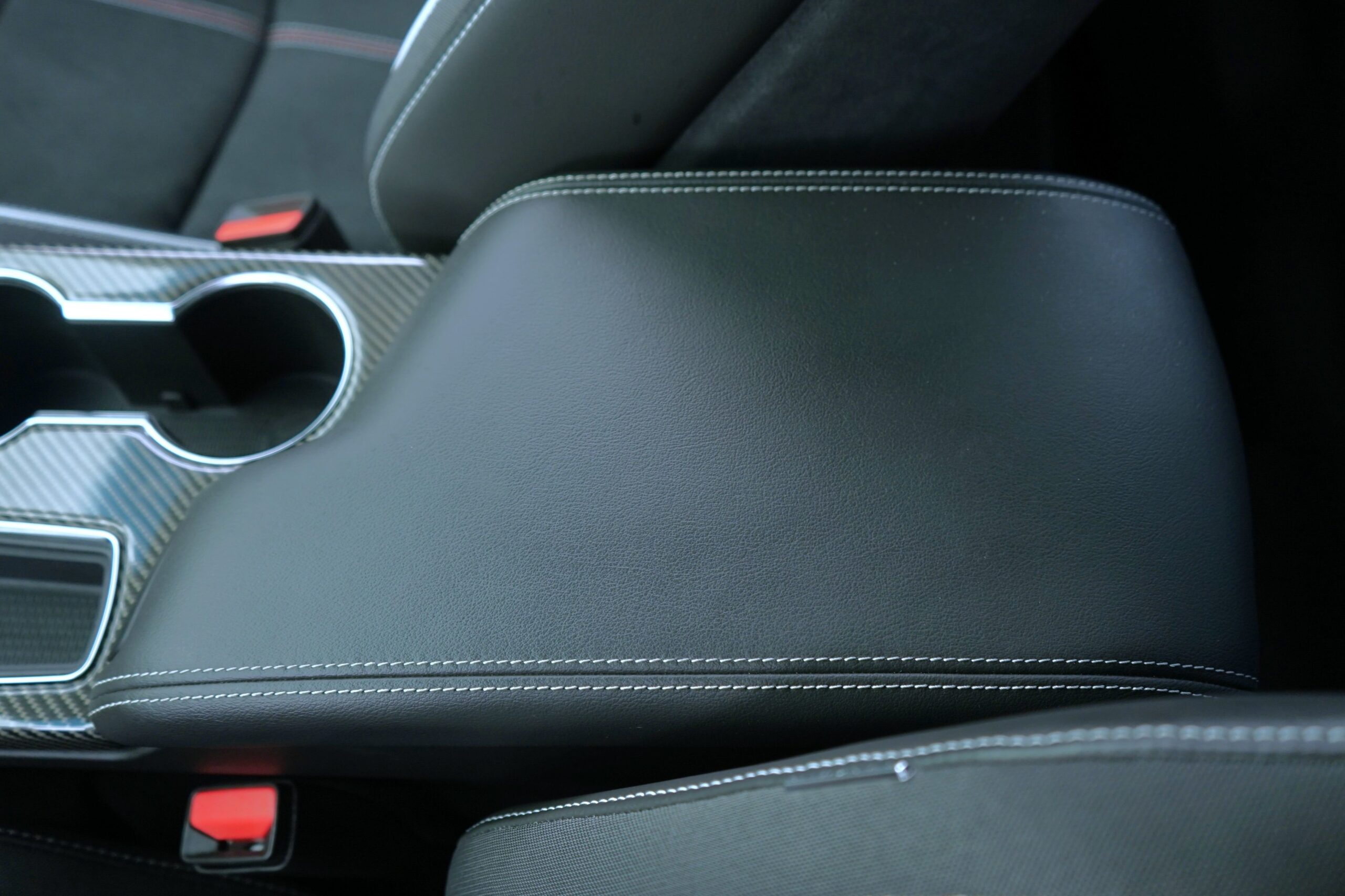 2025 Cadillac CT4 V-Series Blackwing - Photo 33