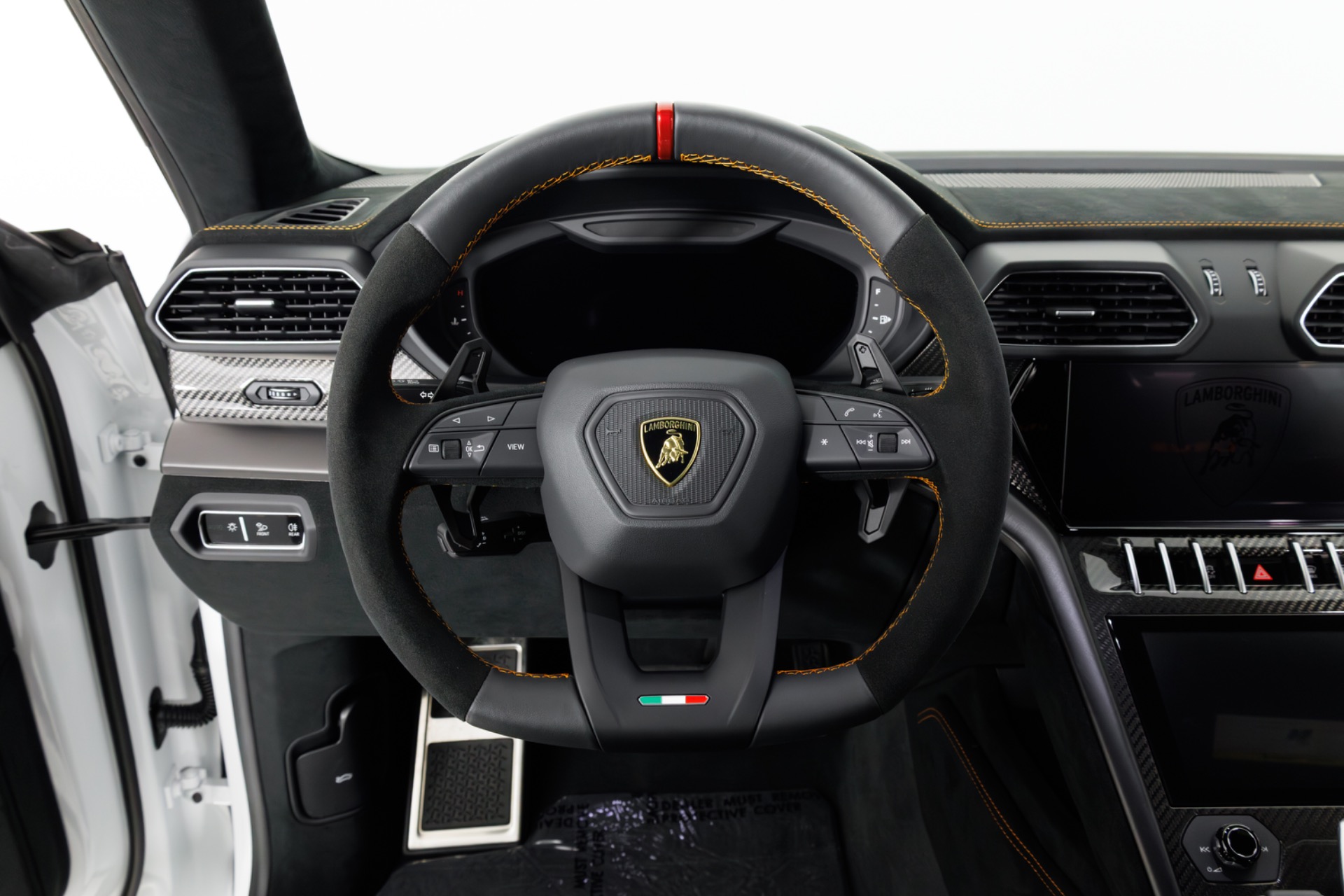 2024 Lamborghini Urus Performante - Photo 19