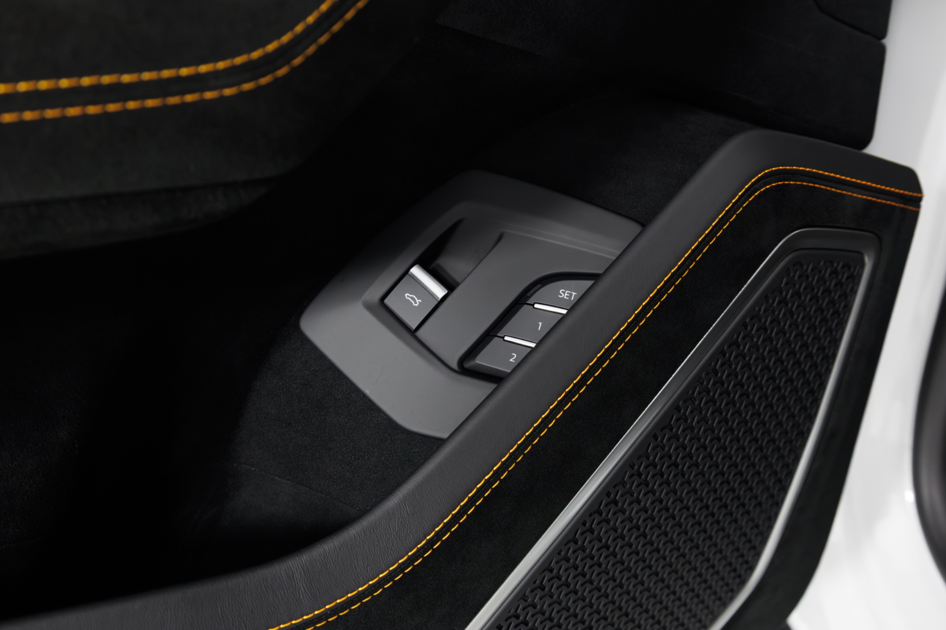 2024 Lamborghini Urus Performante - Photo 69