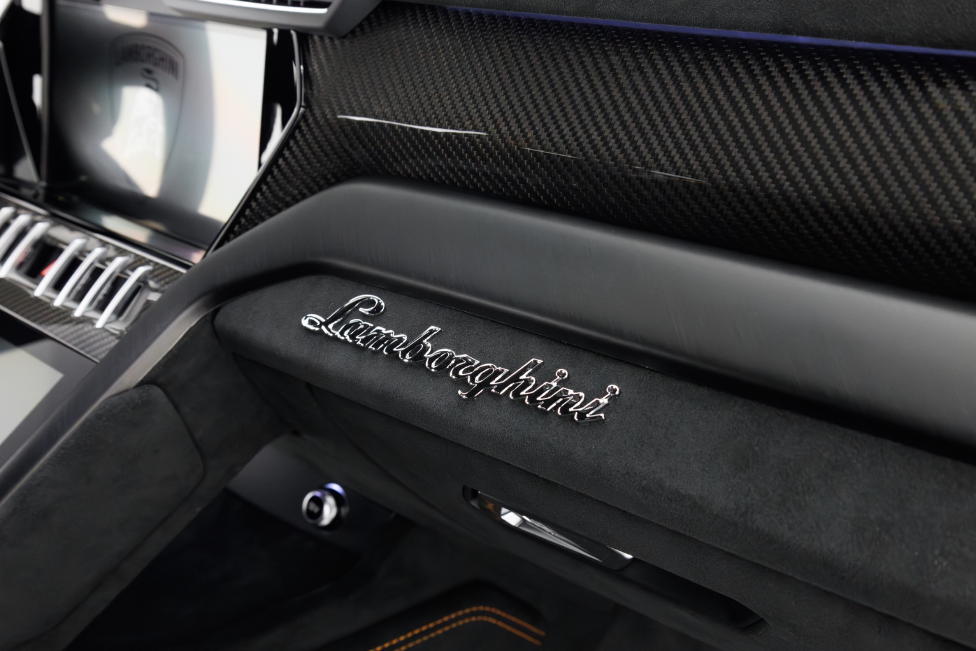 2024 Lamborghini Urus Performante - Photo 78