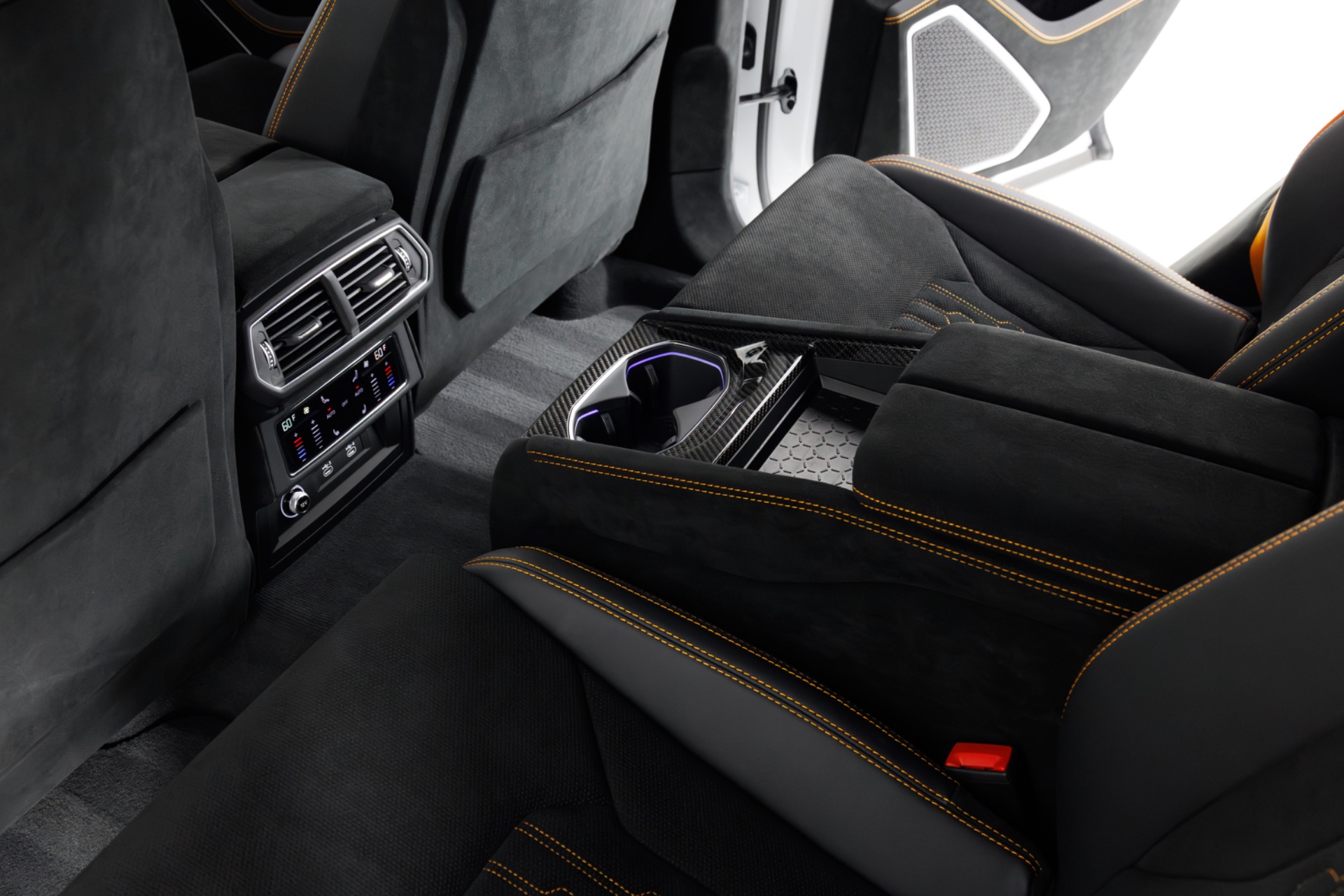 2024 Lamborghini Urus Performante - Photo 94