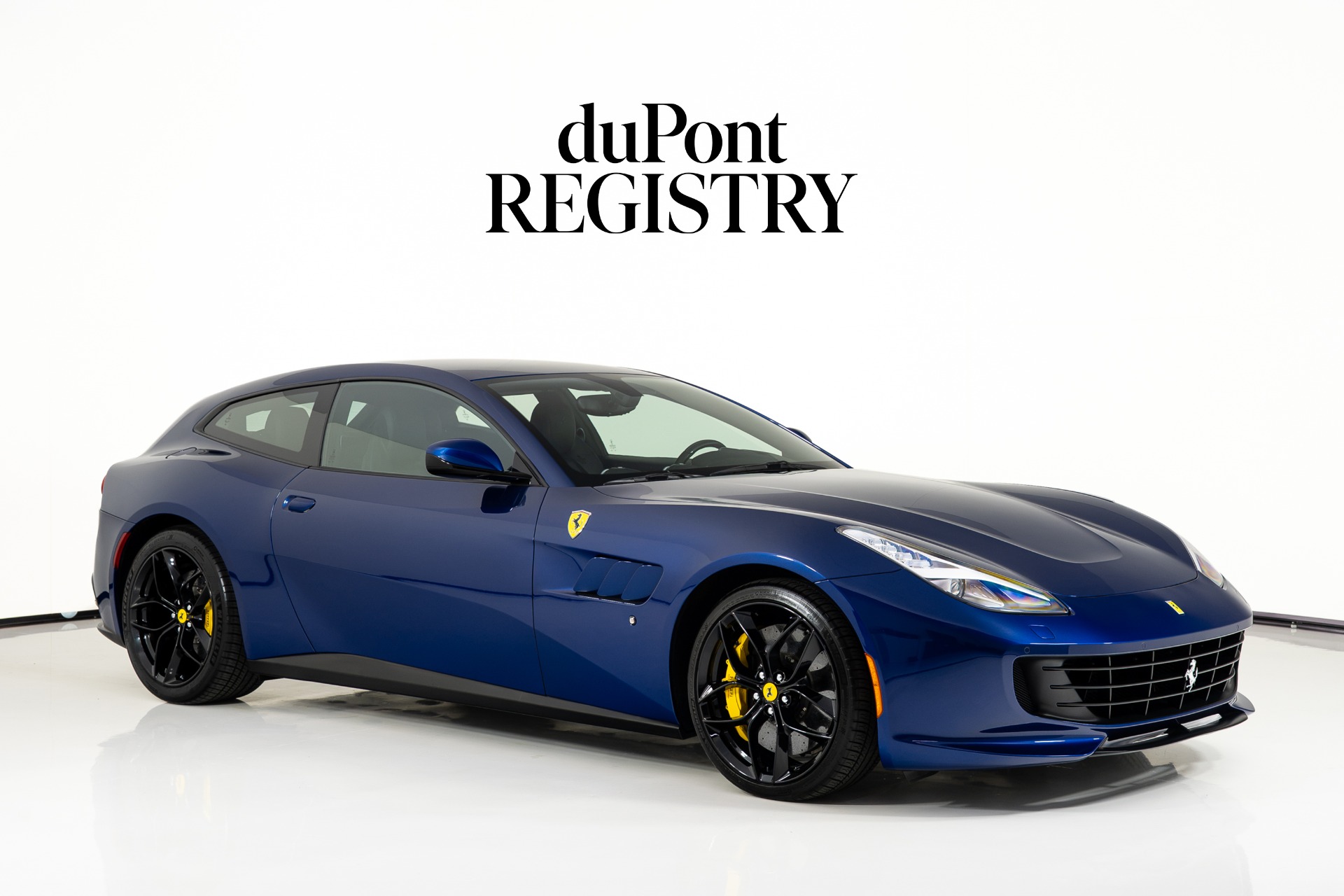 2019 Ferrari GTC4 Lusso T — photo 1