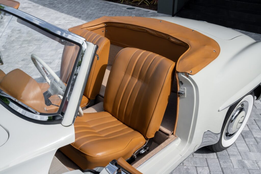 1961 Mercedes-Benz 190SL — photo 3