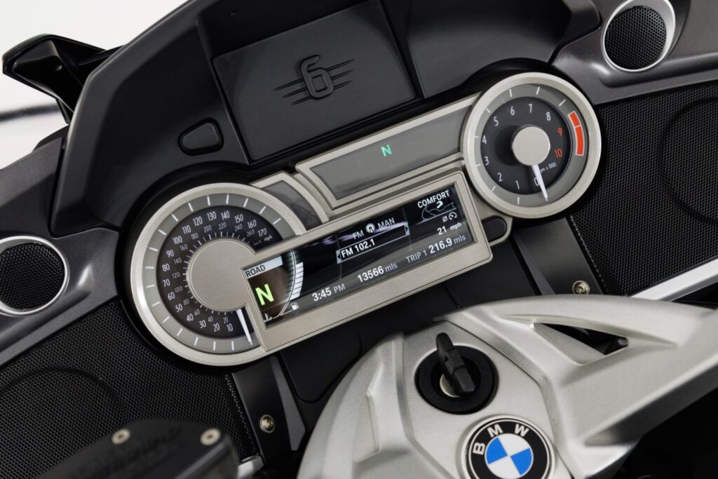2014 BMW K1600 GT — photo 3