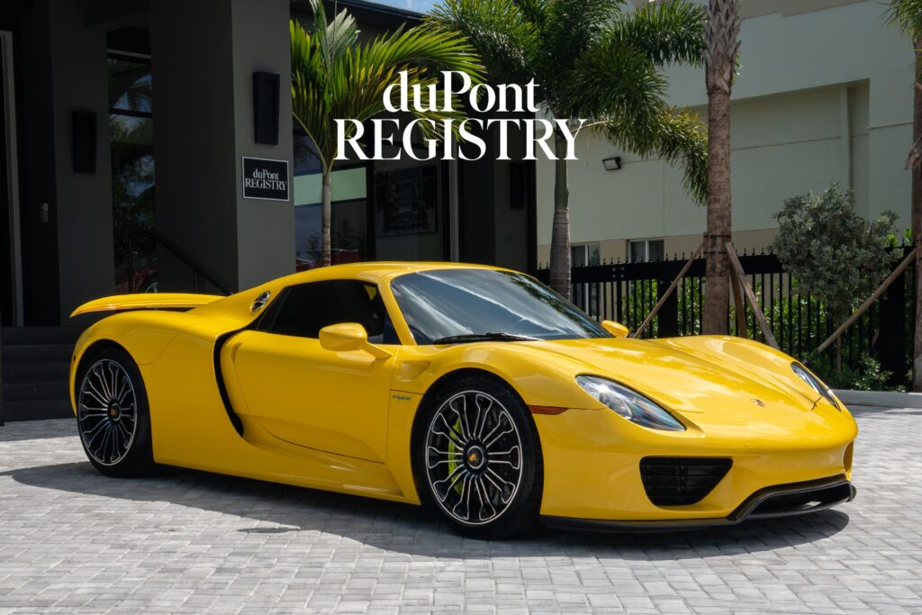 2015-Porsche-918 Spyder-