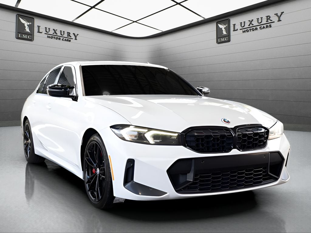2023 BMW 3 Series in Alpine White