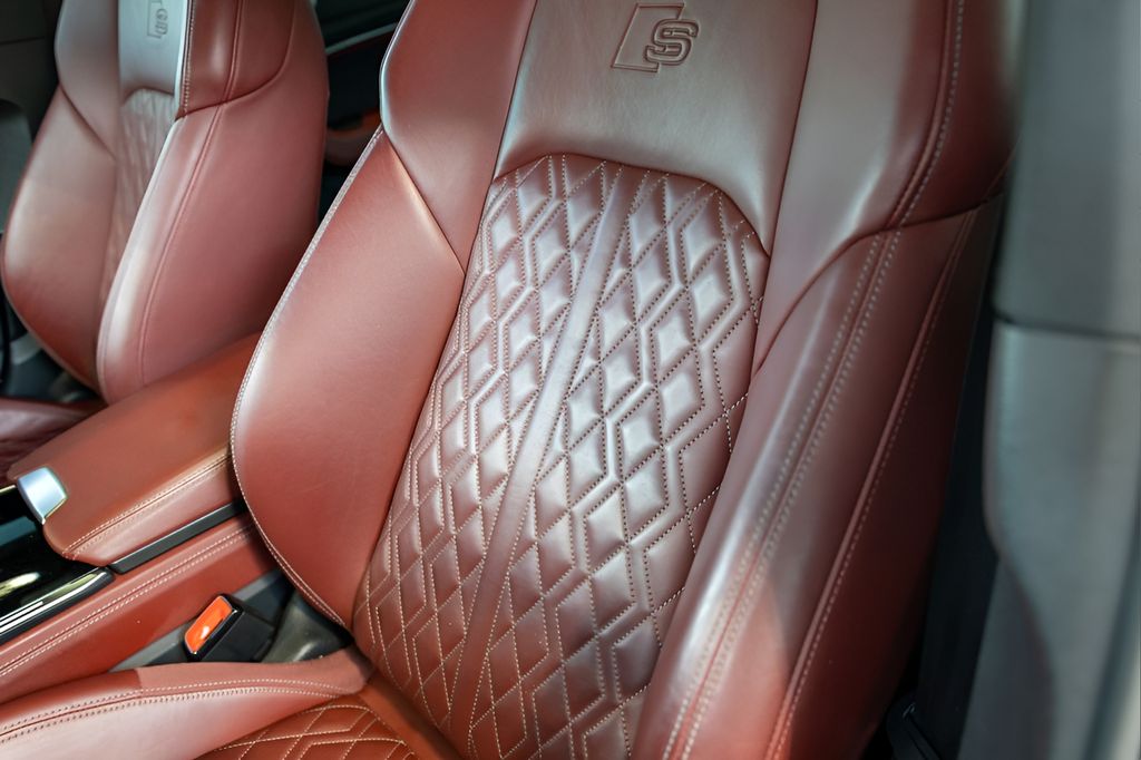 2022 Audi S6 2.9T Prestige — photo 2