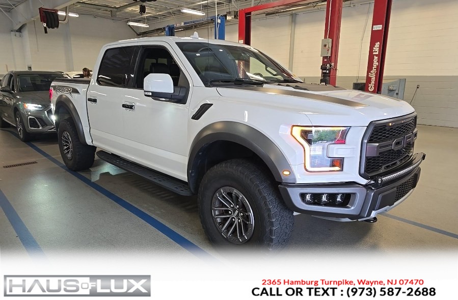 Ford F-150 Raptor 4WD SuperCrew 5.5'' Box White