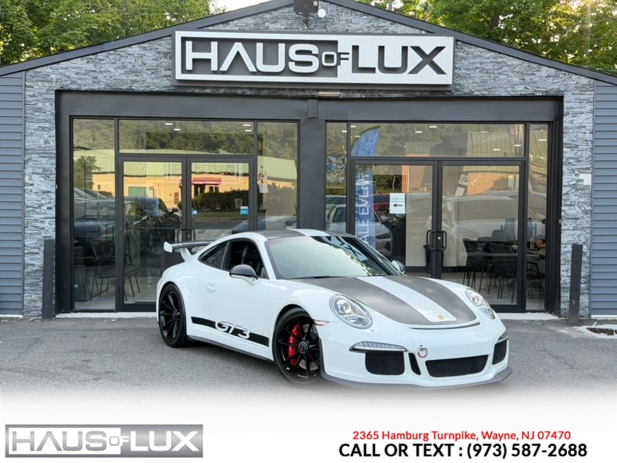 Porsche 911 2dr Cpe GT3 Carrara White Metallic