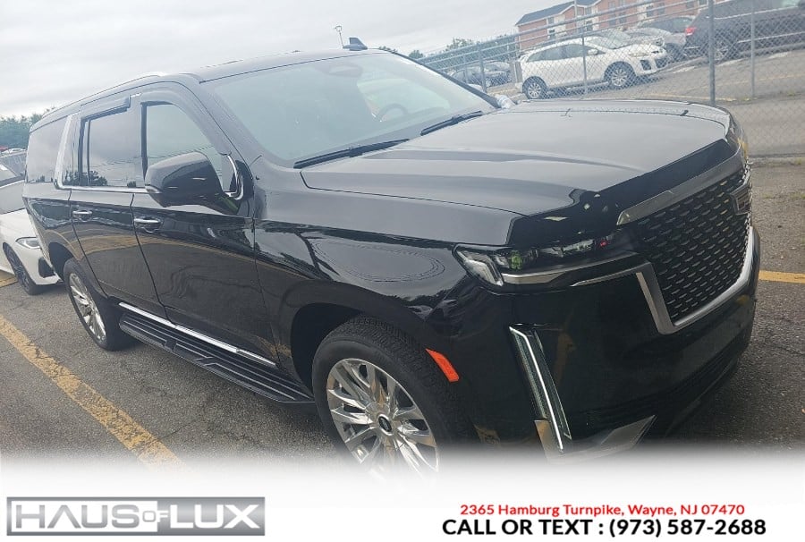 Cadillac Escalade ESV 4WD 4dr Premium Luxury Black