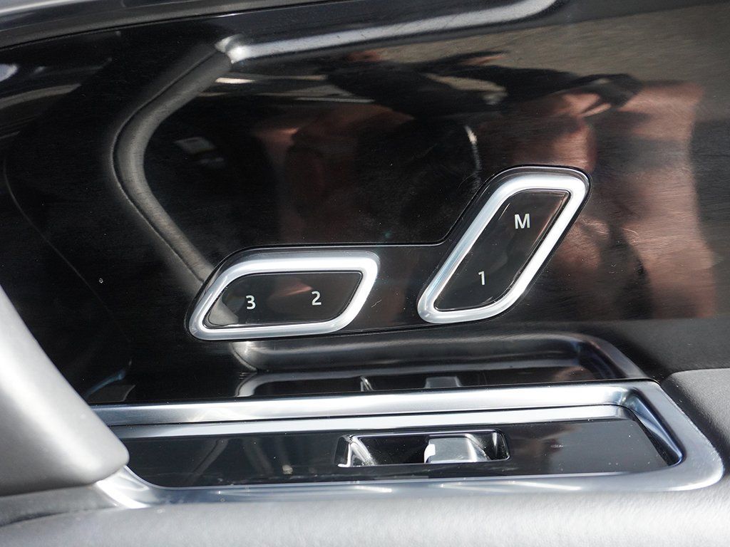2024 Land Rover Range Rover Autobiography — photo 3