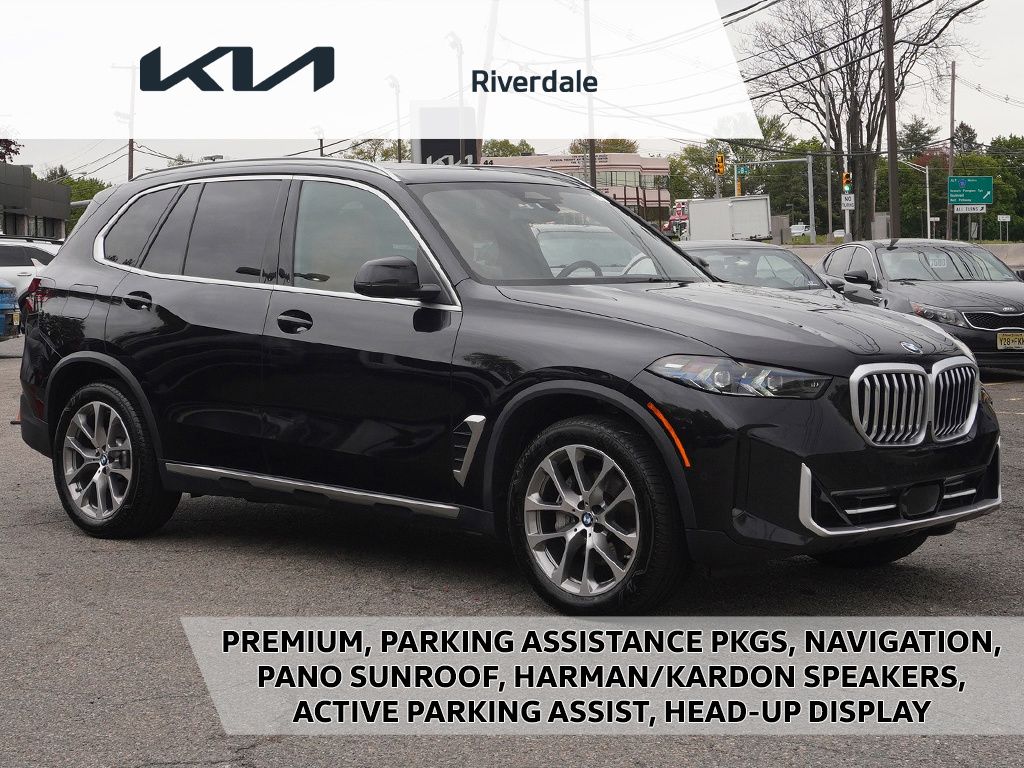 2024 BMW X5 in Black Sapphire Metallic