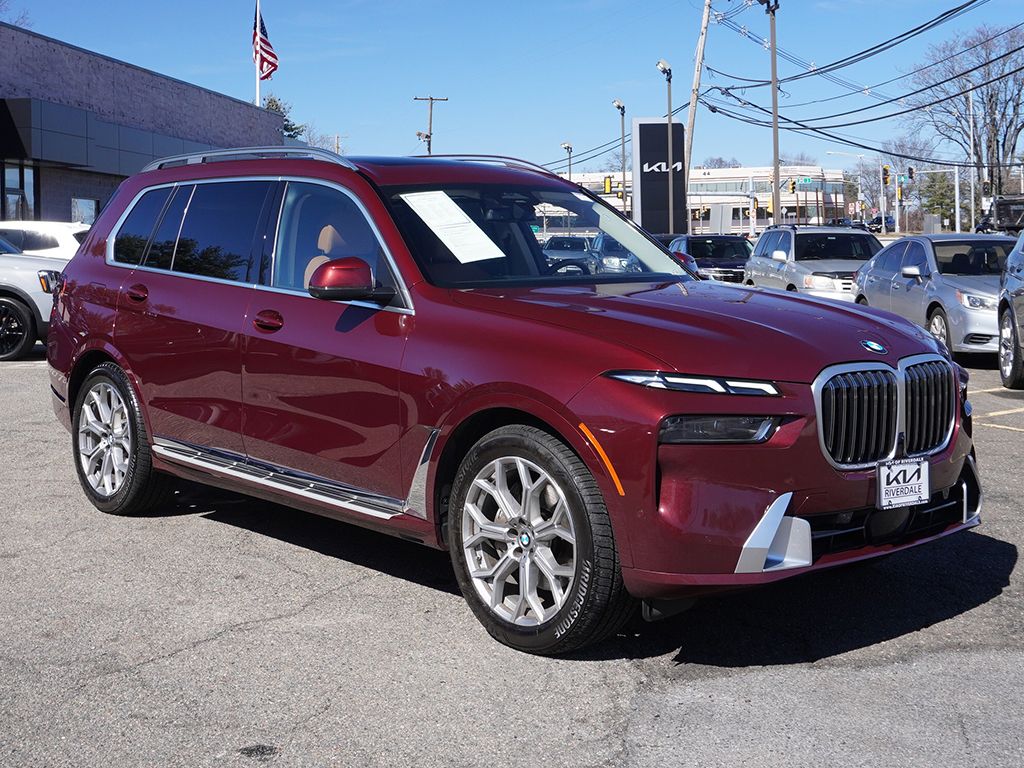 2024 BMW X7 xDrive40i — photo 2